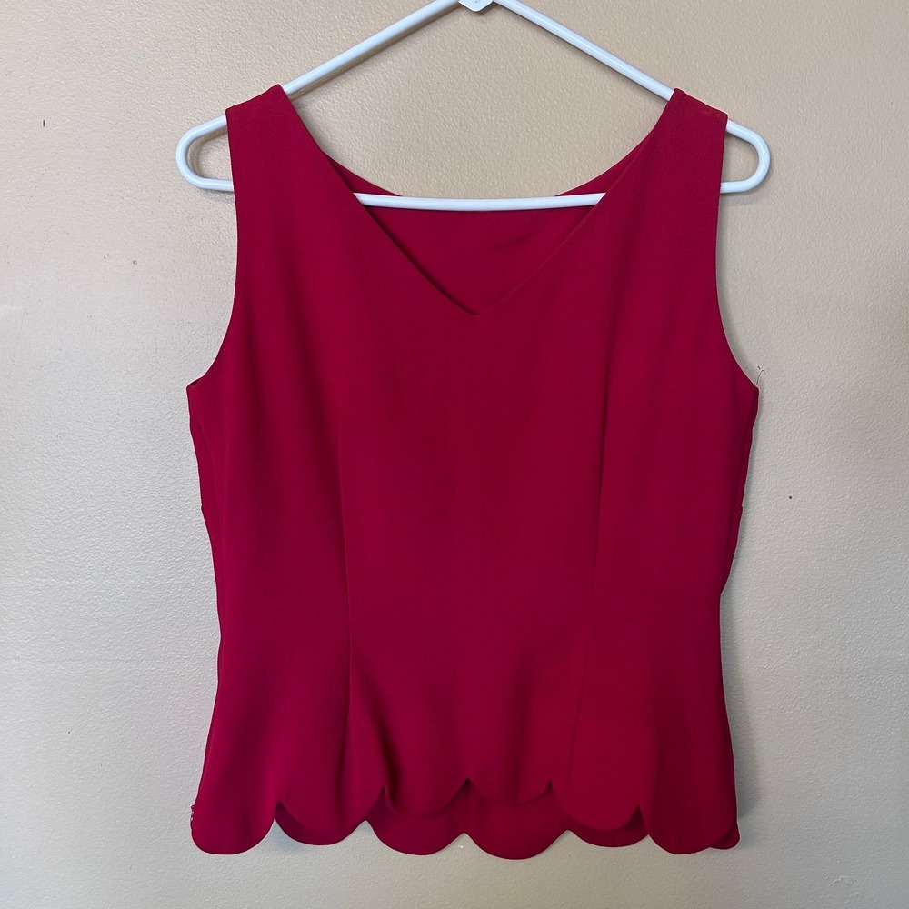 David Warren New York Red Scalloped Hem V‎ Neck Sleeveless Blouse Size 8